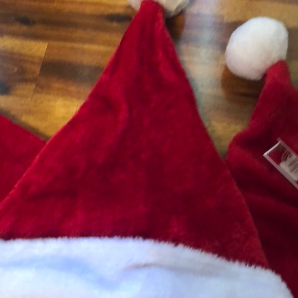 Santa 🎅 Hat - Picture 2 of 2
